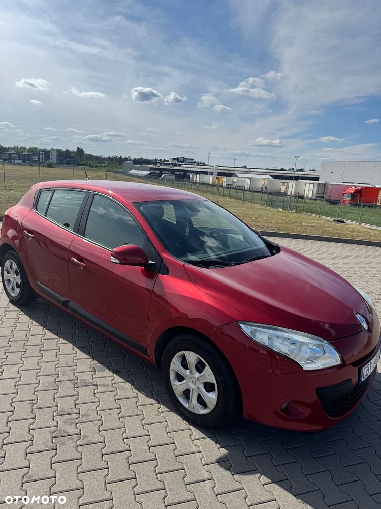 Renault Megane - 2