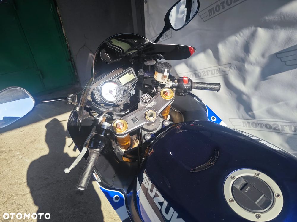 Suzuki GSX-R - 11