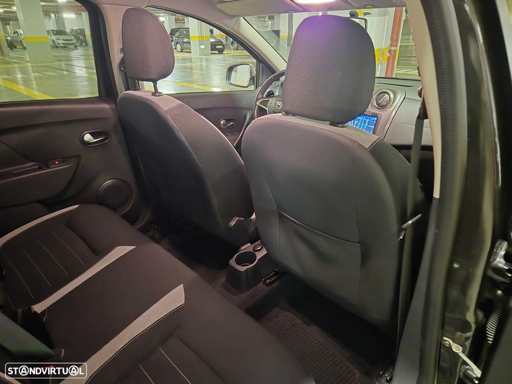 Dacia Logan MCV 0.9 TCe Stepway - 30