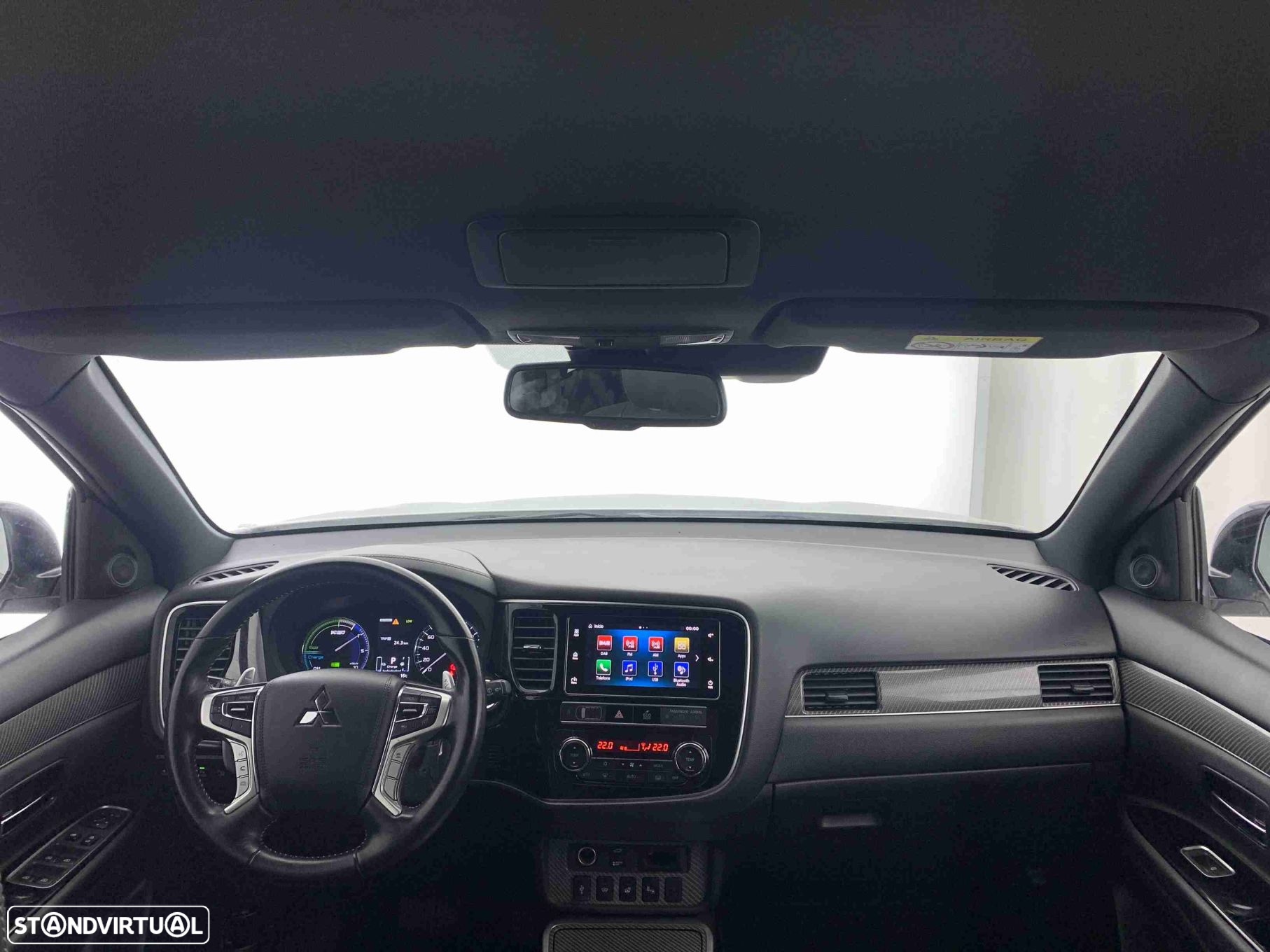 Mitsubishi Outlander 2.4 PHEV Intense - 13