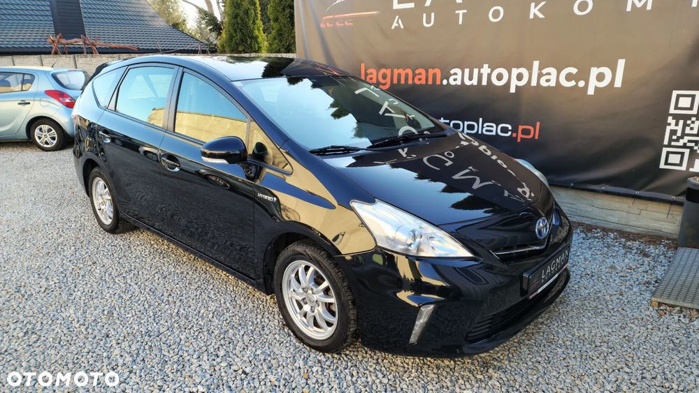 Toyota Prius+ (Hybrid) - 3
