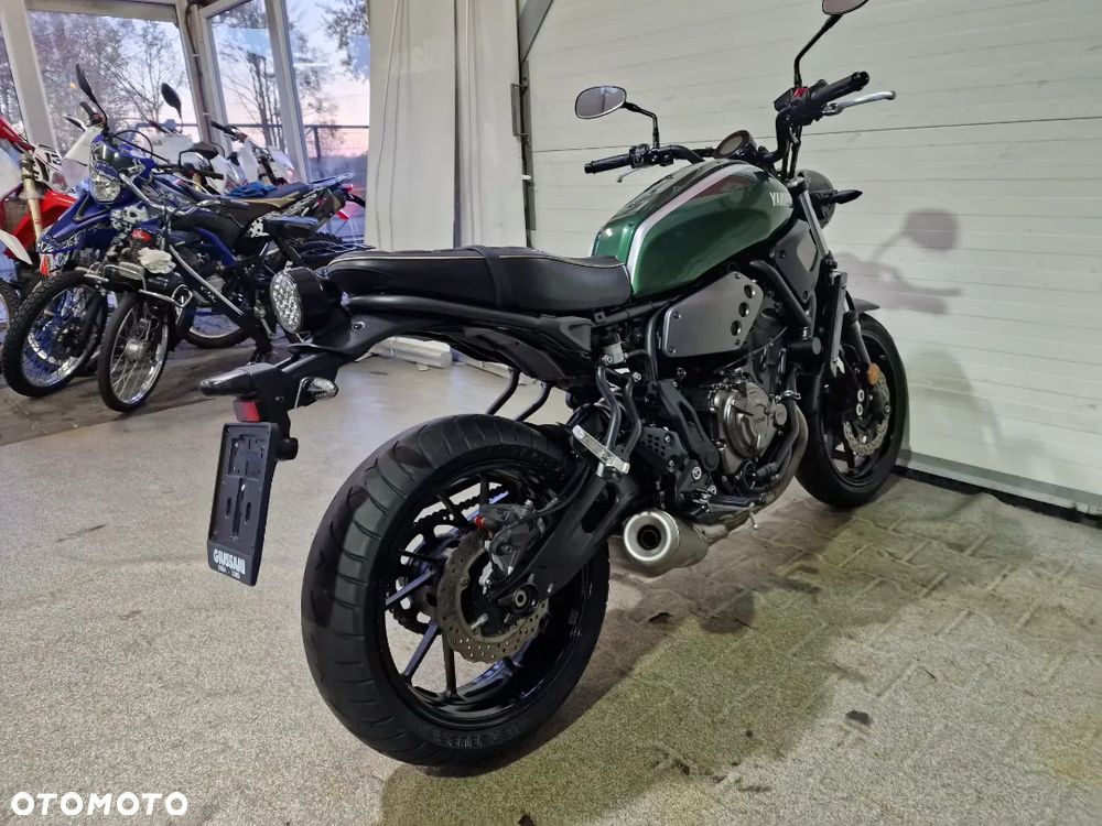 Yamaha XSR - 25