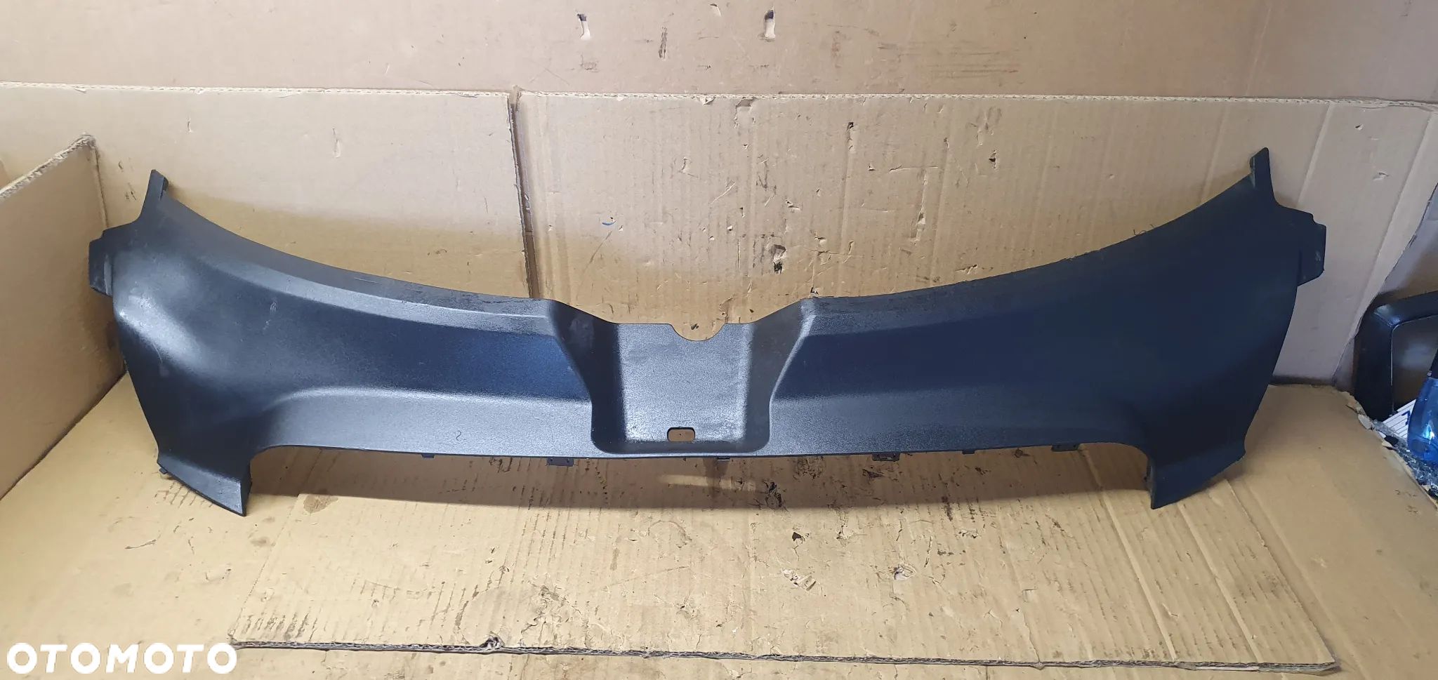 Osłona pasa przedniego górna Audi A6 C6 4F0807081 - 1