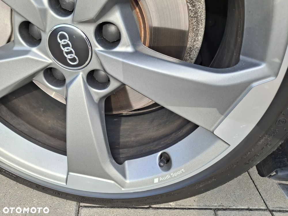 Audi A4 Avant 2.0 TDI S tronic sport - 12