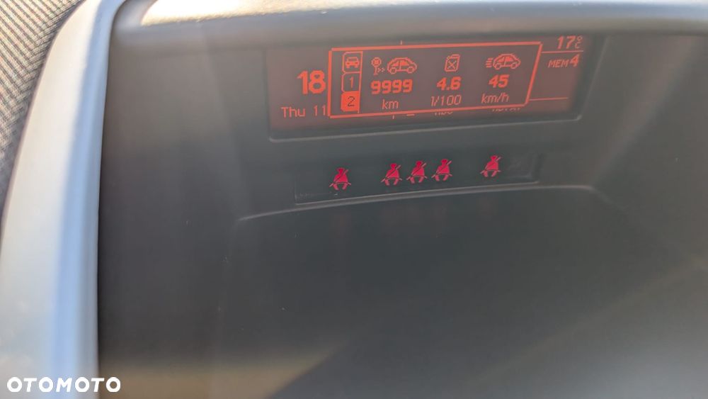 Peugeot 207 1.4 HDi Business Line - 7