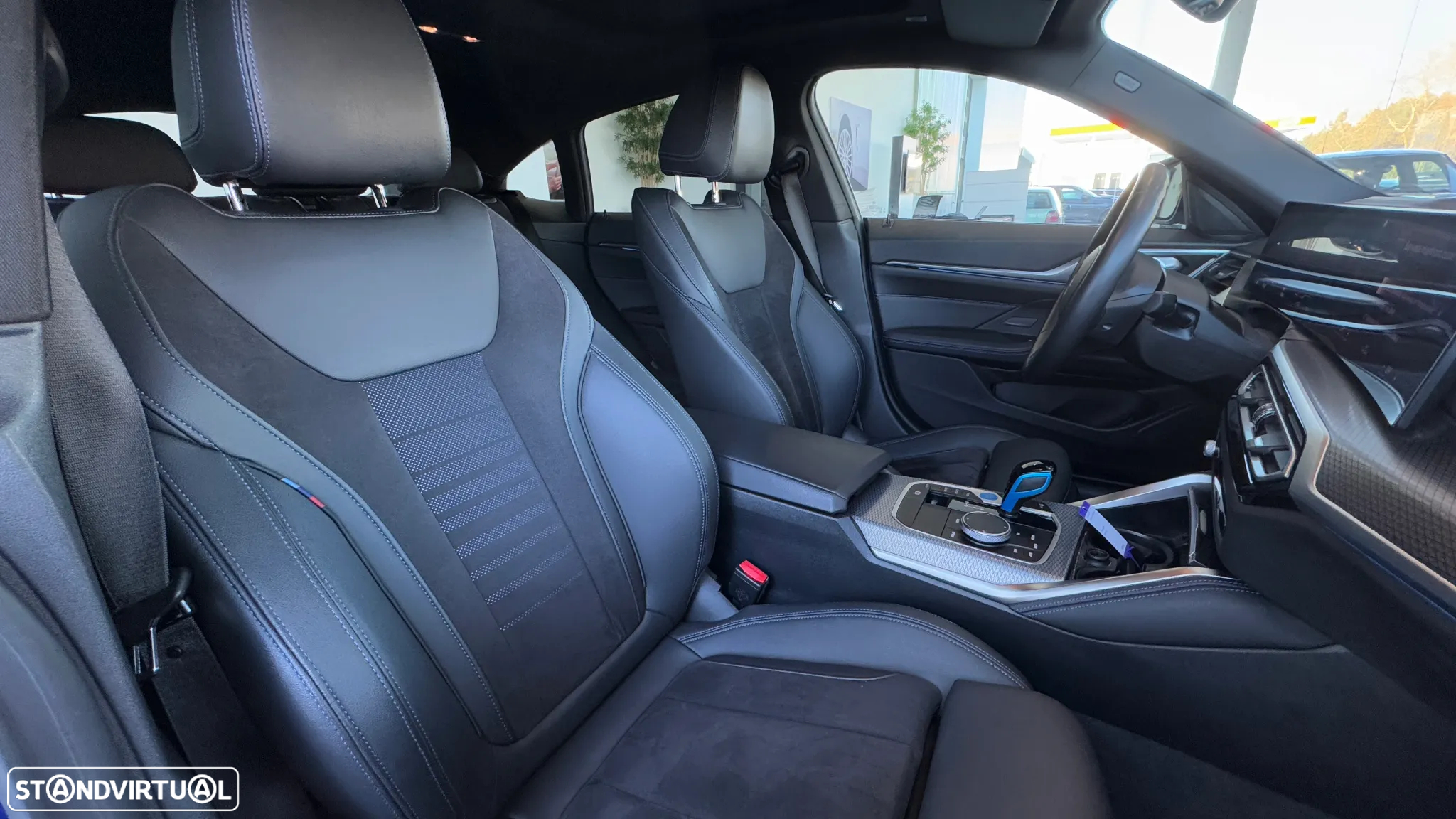 BMW i4 eDrive40 Pack Desportivo M - 18