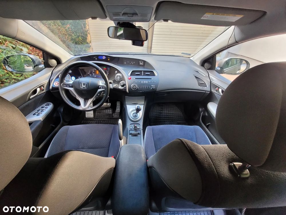 Honda Civic 1.8 Comfort - 16