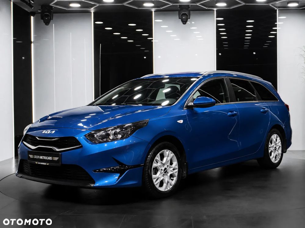 Kia Ceed 1.6 CRDi mHEV M DCT - 2