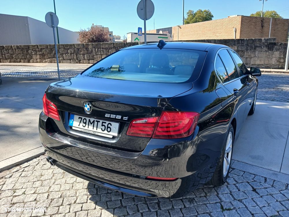 BMW 525 d xDrive Exclusive Auto - 59