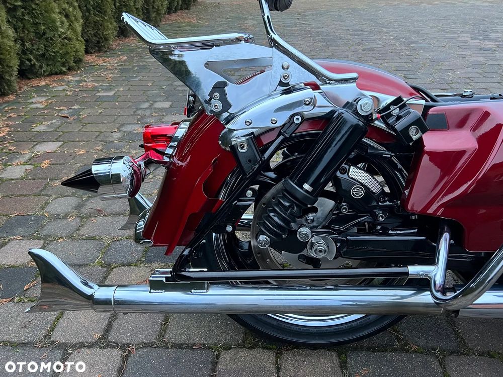 Harley-Davidson Touring Road King - 22