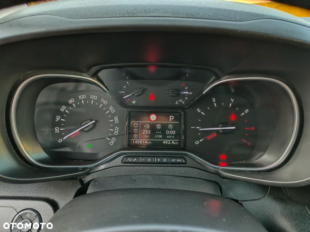 Citroën Berlingo XL 7-Sitzer PureTech 130 EAT8 SHINE - 19