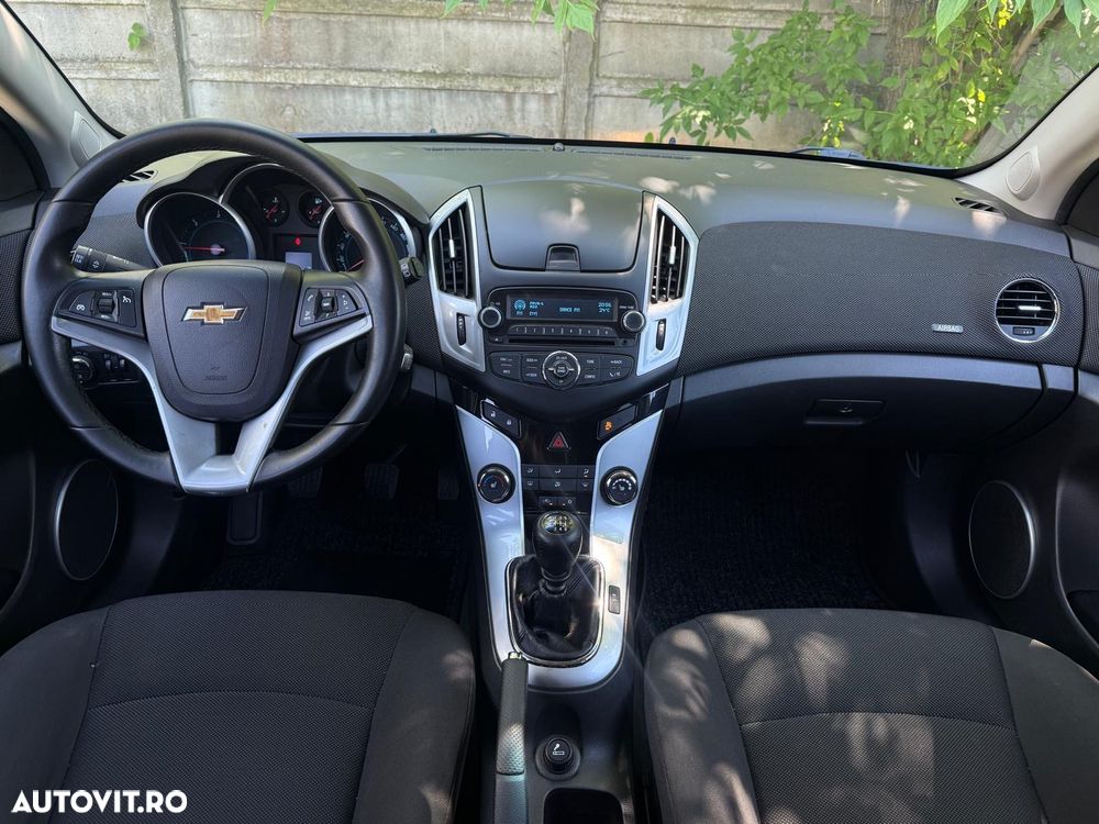 Chevrolet Cruze 2.0TD LTZ - 9