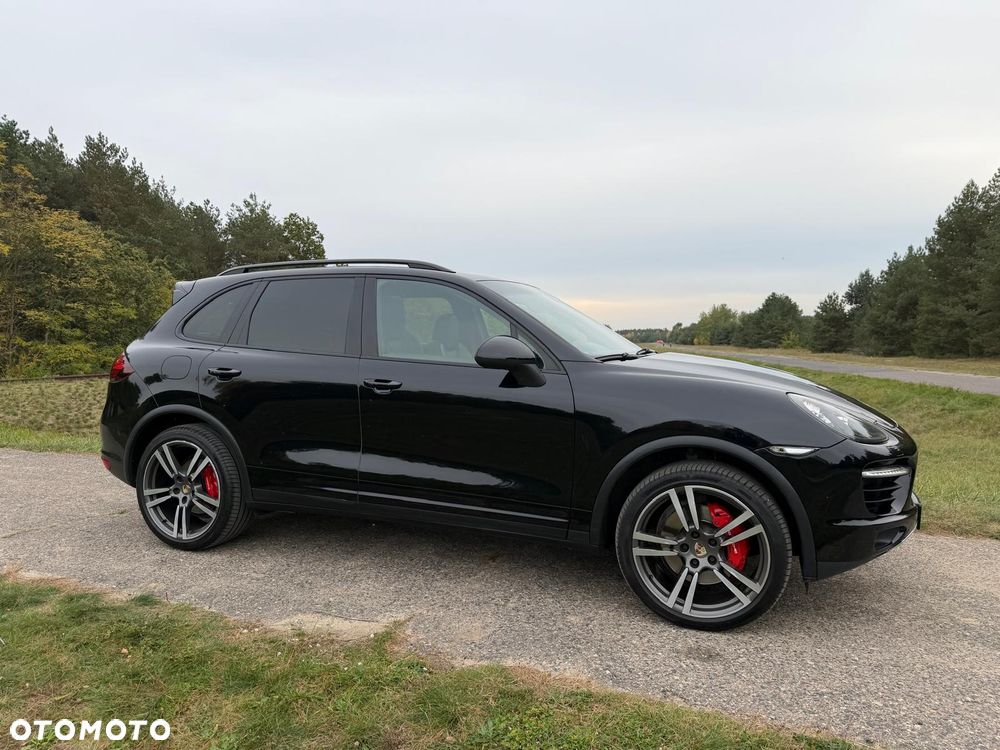 Porsche Cayenne S - 11