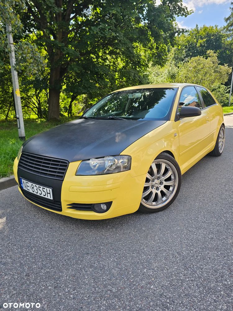 Audi A3 3-drzwiowe 2.0 FSI Ambition - 1