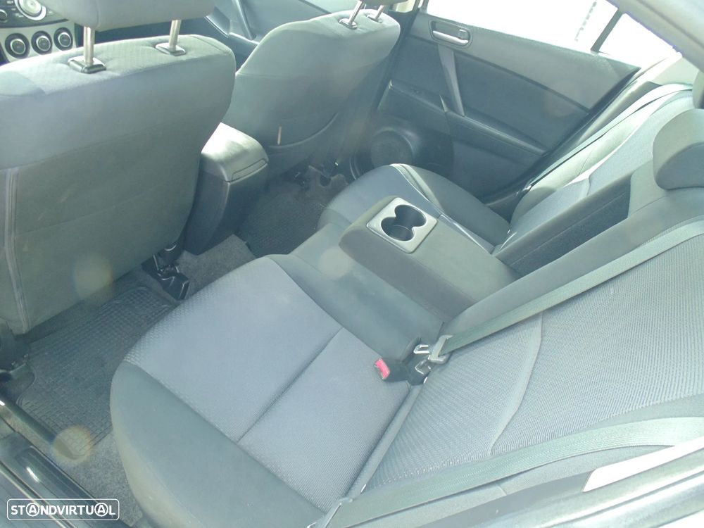 Mazda 3 MZ-CD 1.6 Exclusive - 20