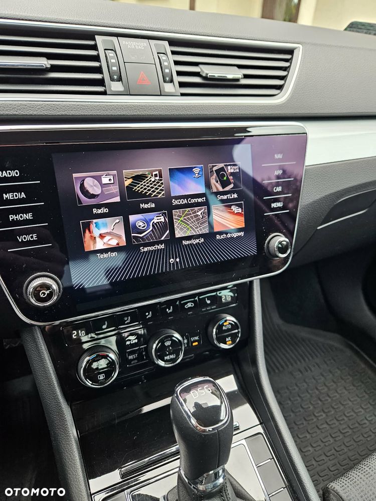 Skoda Superb 2.0 TDI Ambition DSG - 5
