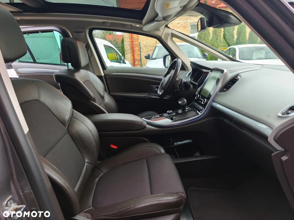 Renault Espace 1.6 dCi Energy Initiale Paris EDC 7os - 7