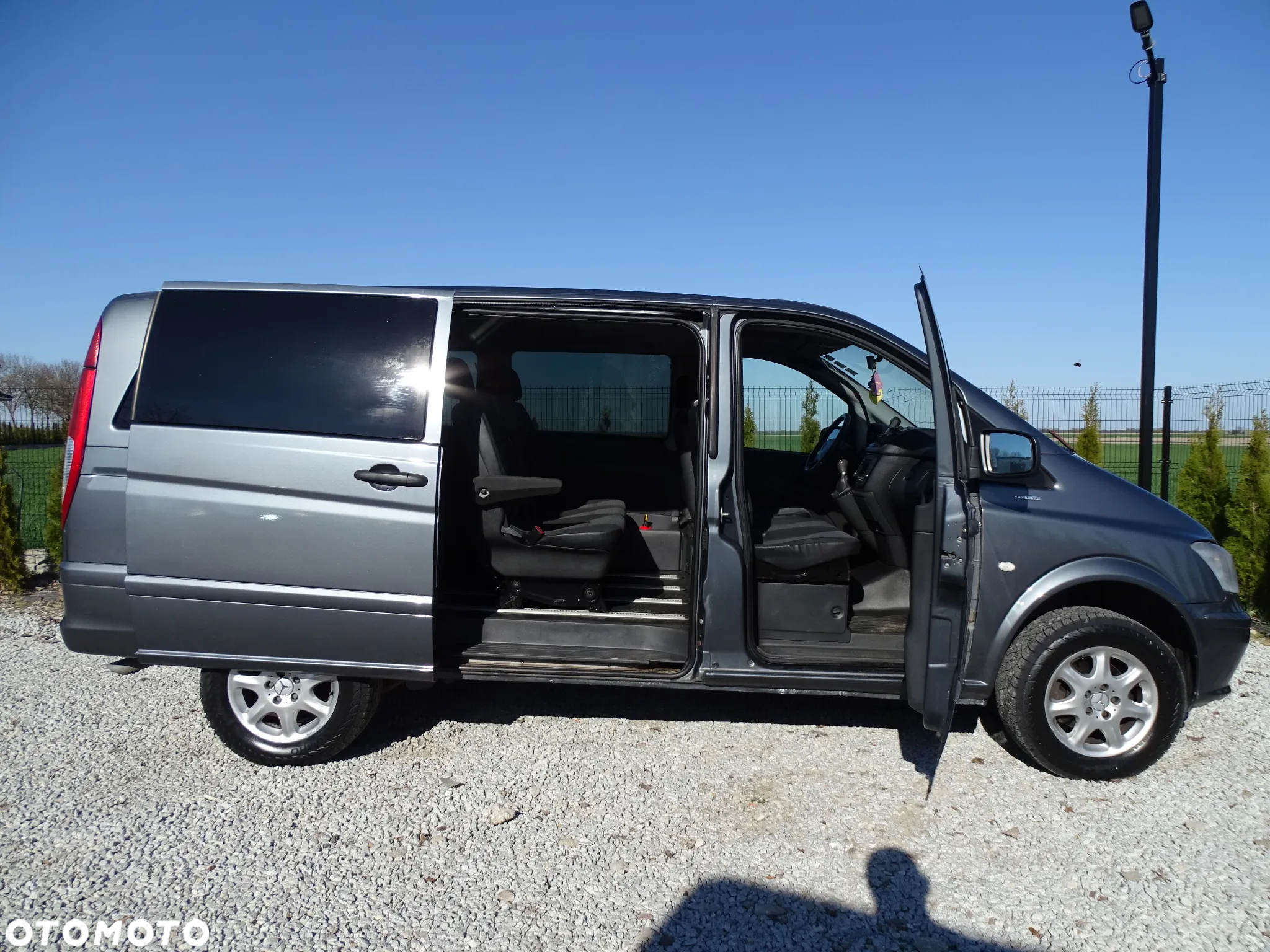 Mercedes-Benz Vito 116 CDI 4x4 Univan 639.601 - 14