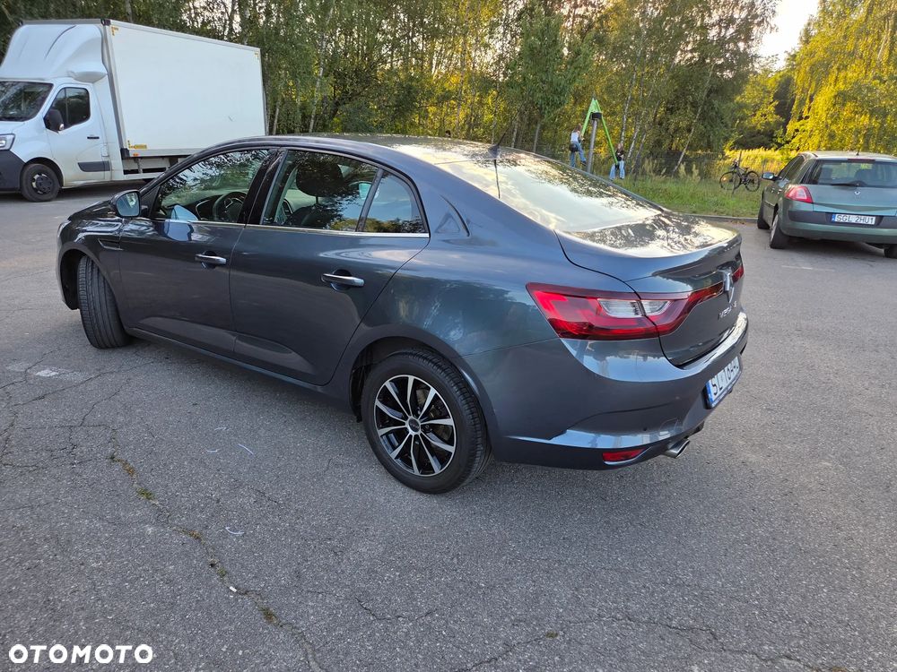 Renault Megane 1.6 SCe Life - 12