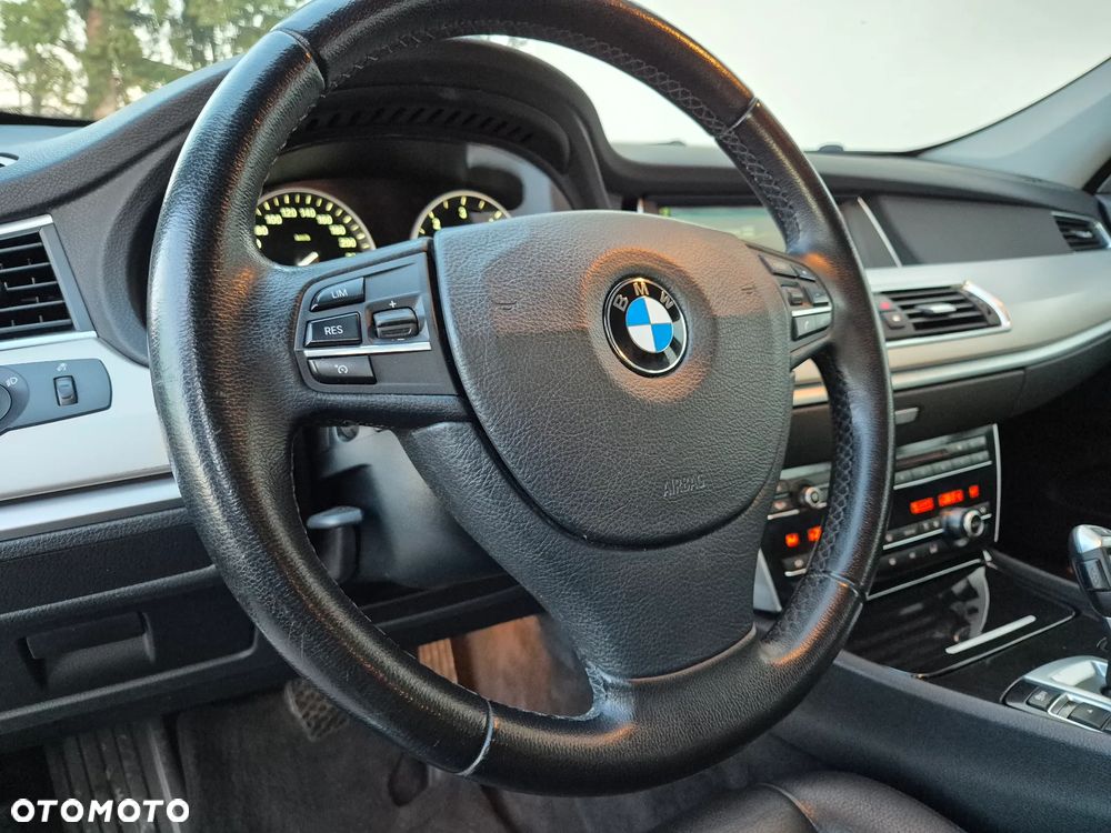 BMW 5GT 520d - 15