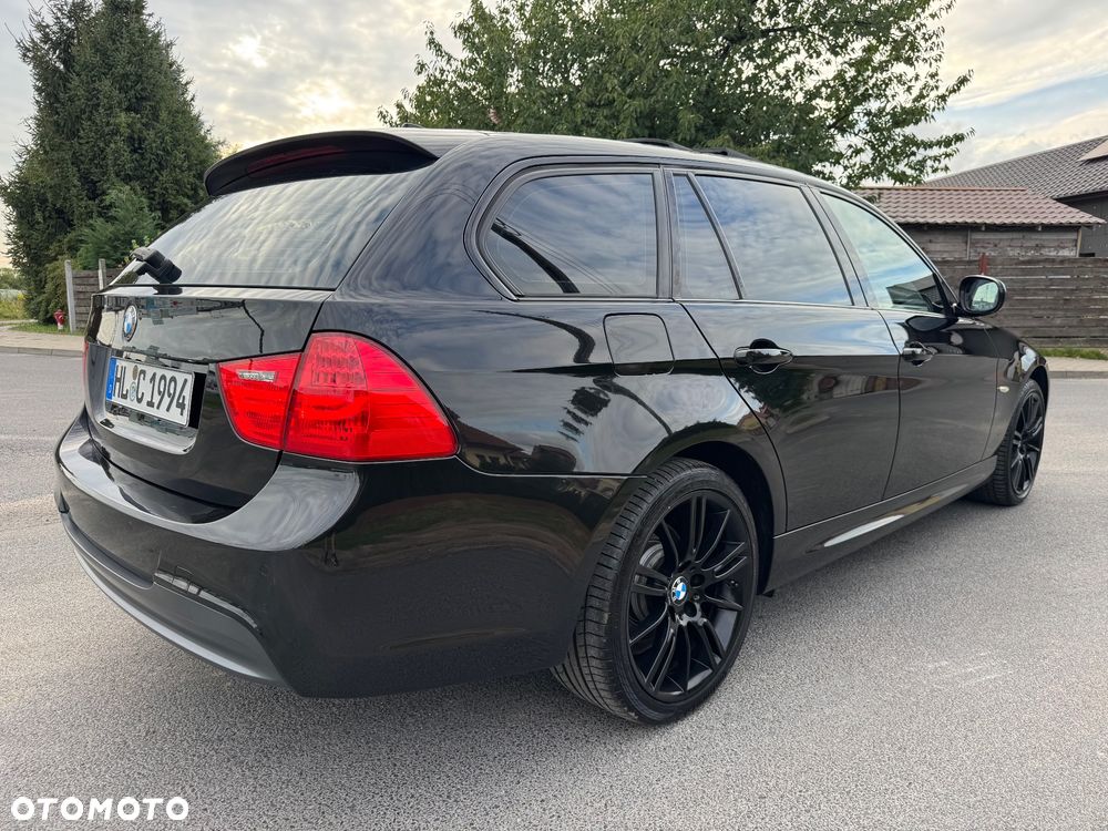 BMW Seria 3 320d xDrive DPF Edition Sport - 9