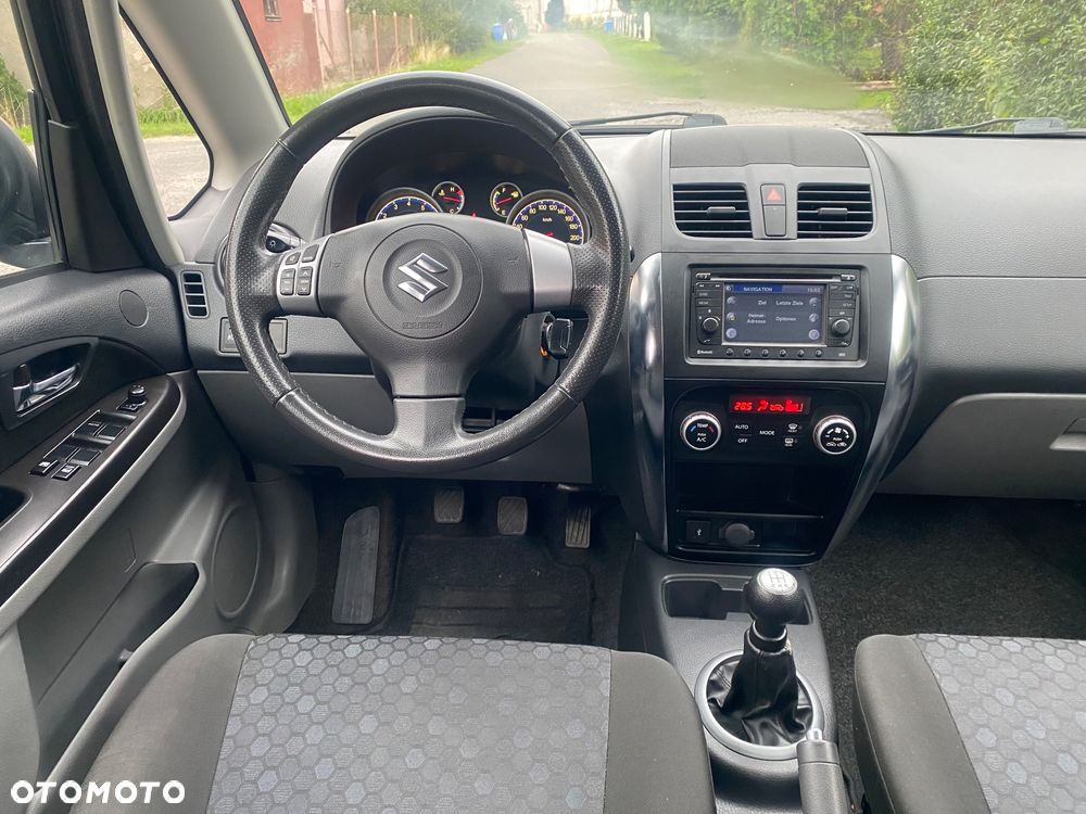 Suzuki SX4 1.6 VVT 4x2 Style - 7