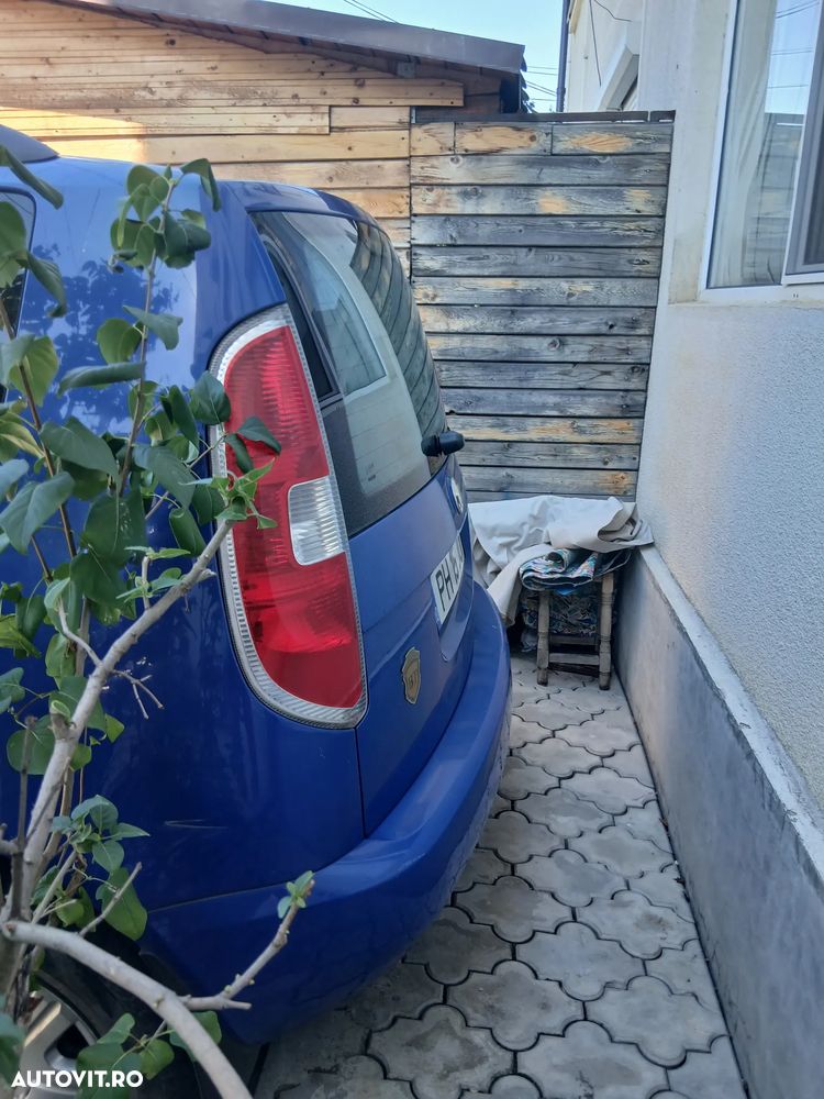 Skoda Roomster 1.2 Comfort - 10