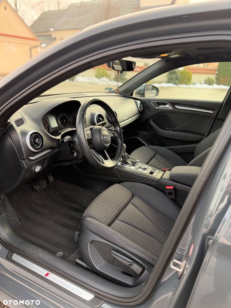 Audi A3 Limousine 2.0 TDI quattro S tronic sport - 32