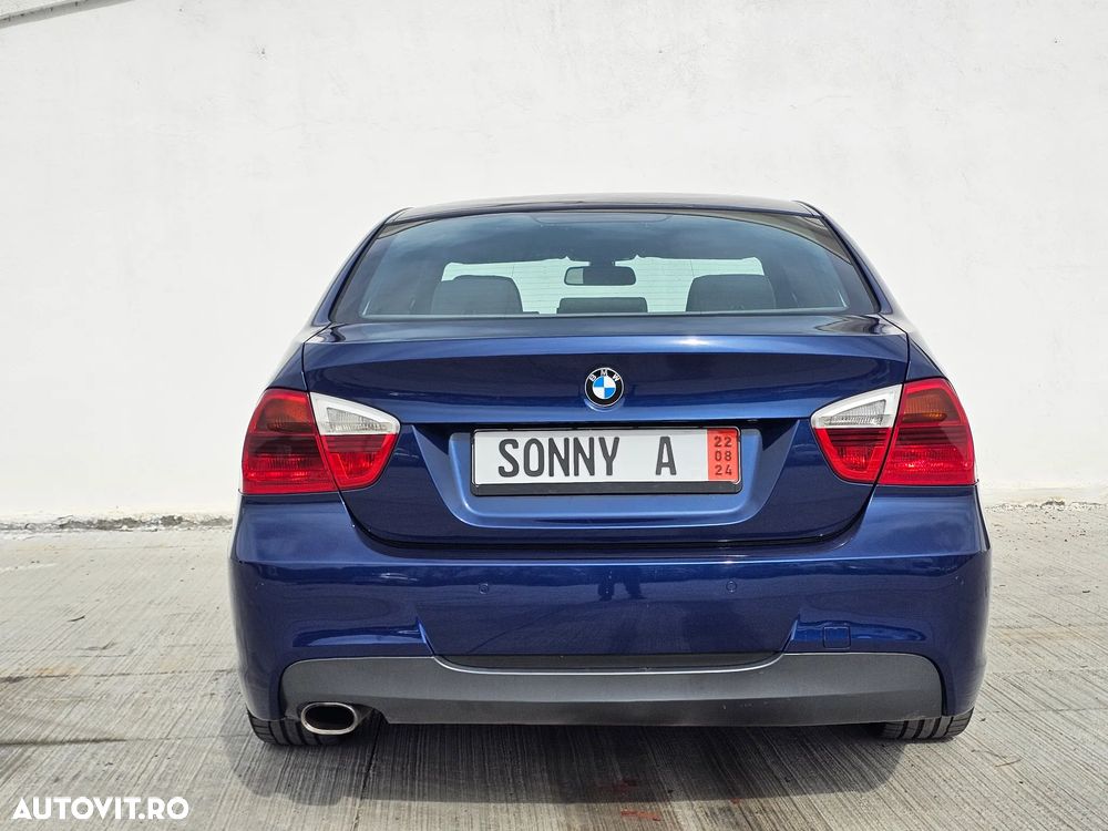 BMW Seria 3 318d DPF Edition Sport - 10