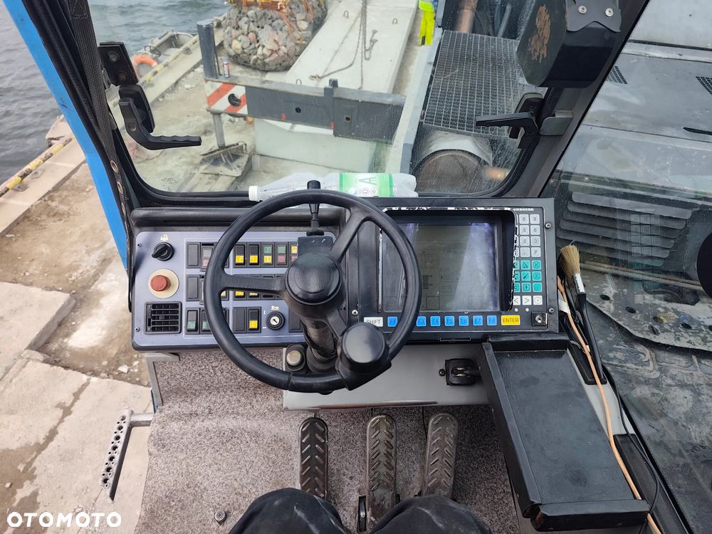Liebherr LTM 1090/2 - 19