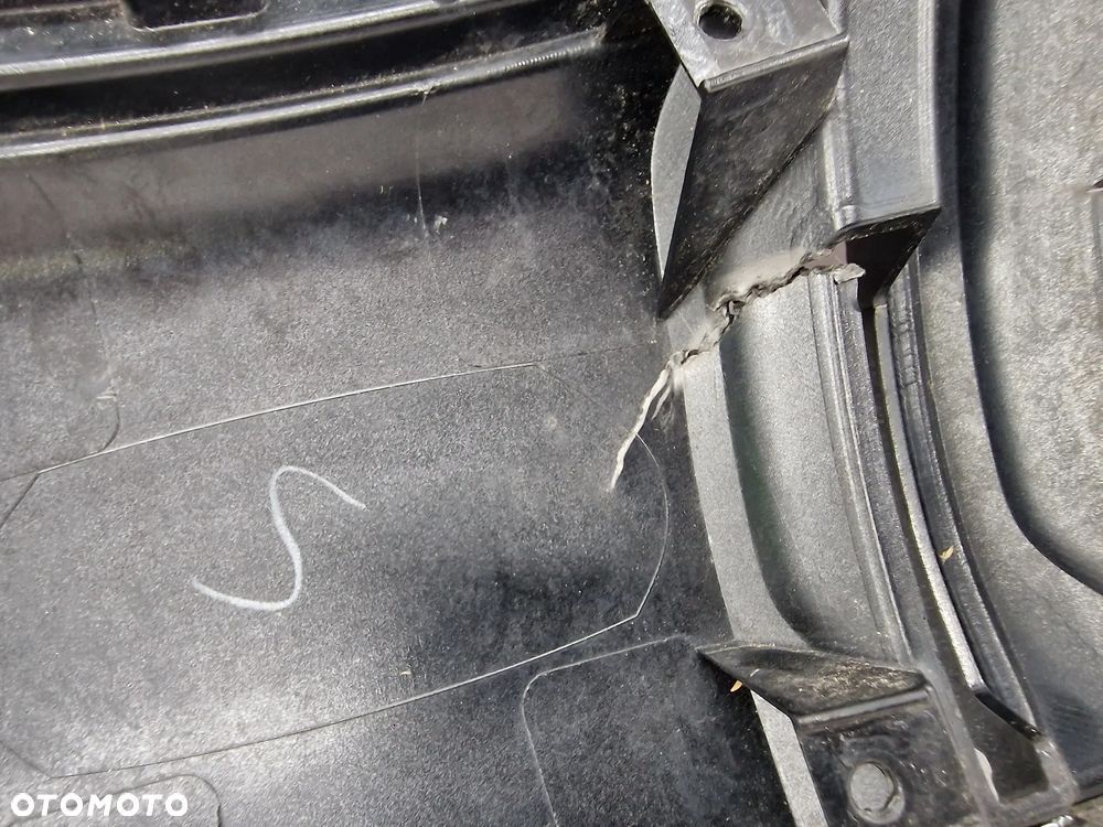 SKODA OCTAVIA III LIFT 16- RS VRS LAKIEROWANA ATRAPA / GRILL PRZEDNI PRZÓD , NR 5E0853653C , NR AUKCJI GR127 - 23