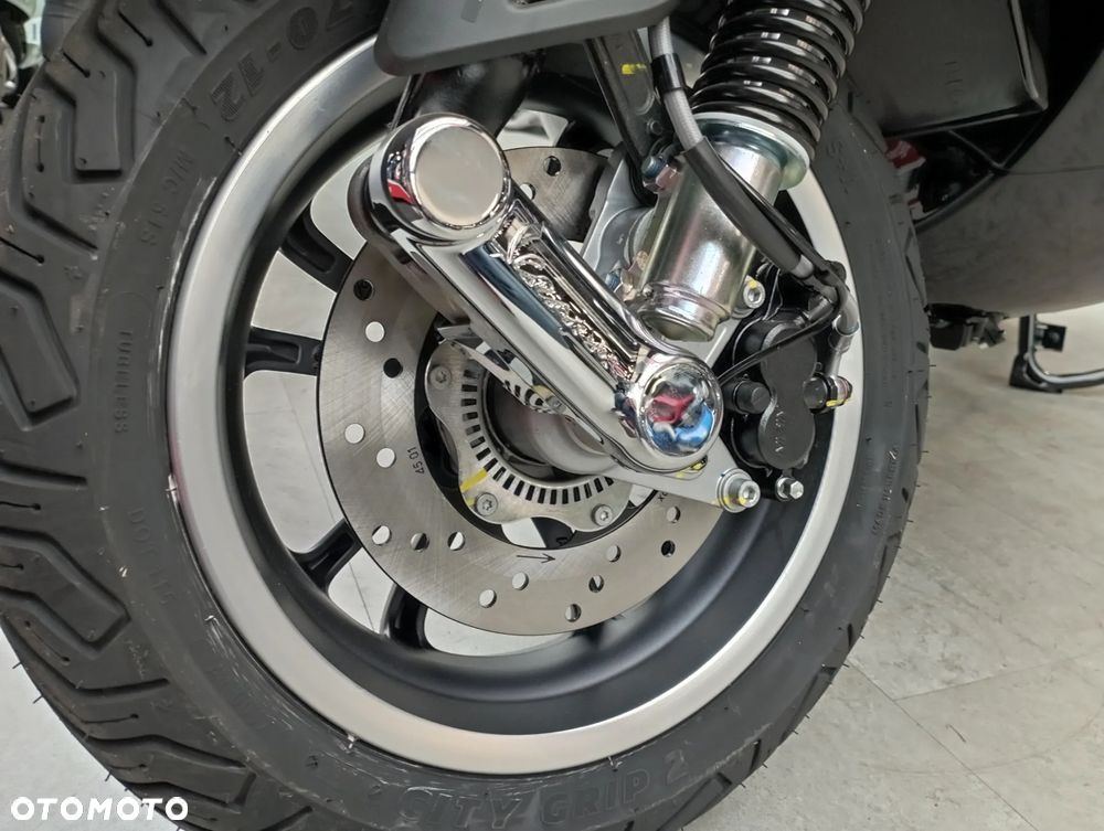 Vespa GTS - 14