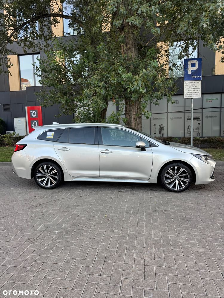 Toyota Corolla - 4