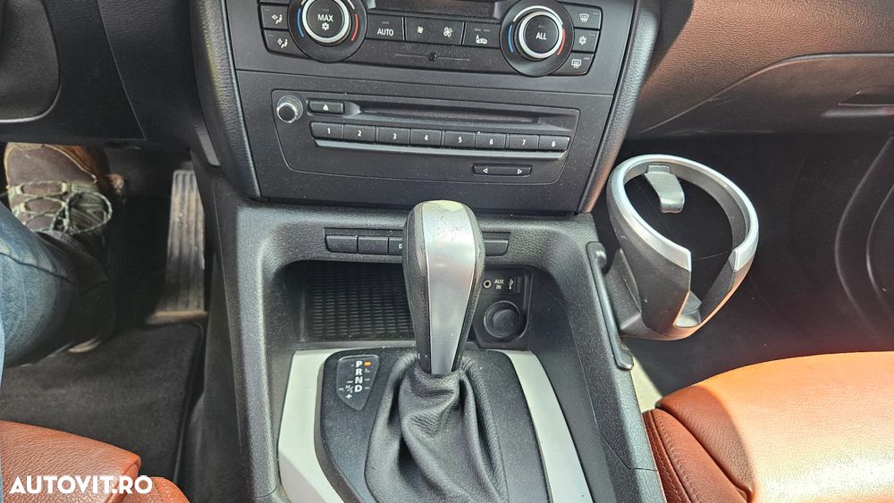 BMW X1 xDrive18d Aut. Sport Line - 13