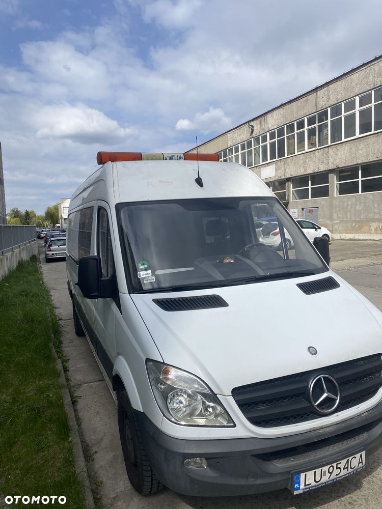 Mercedes-Benz Sprinter - 1