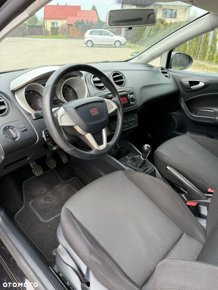 Seat Ibiza 1.6 16V Reference - 11