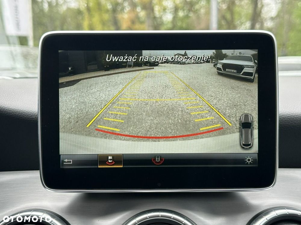 Mercedes-Benz CLA 250 4Matic 7G-DCT AMG Line - 33