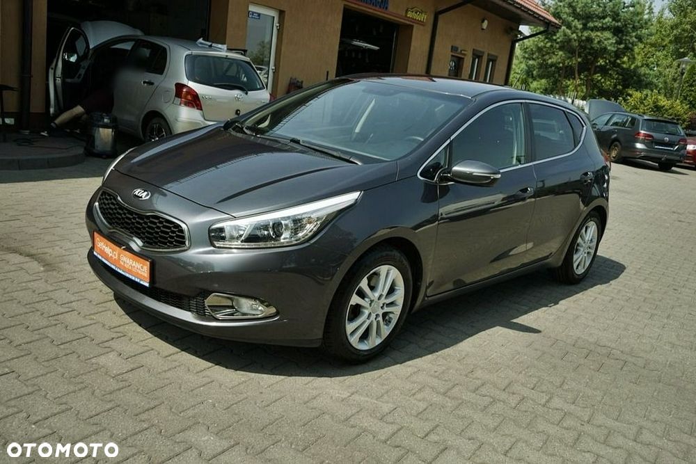 Kia Ceed - 2