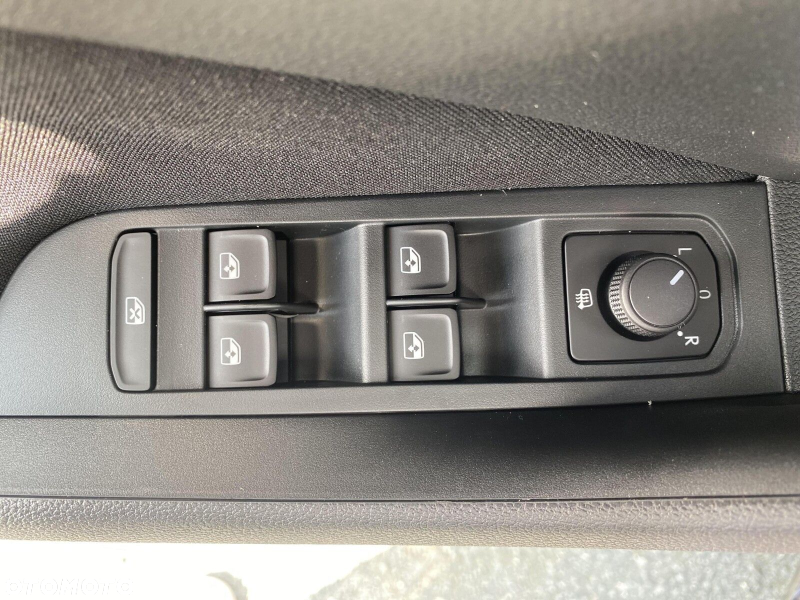 Skoda Scala 1.5 TSI Edition 130 DSG - 27