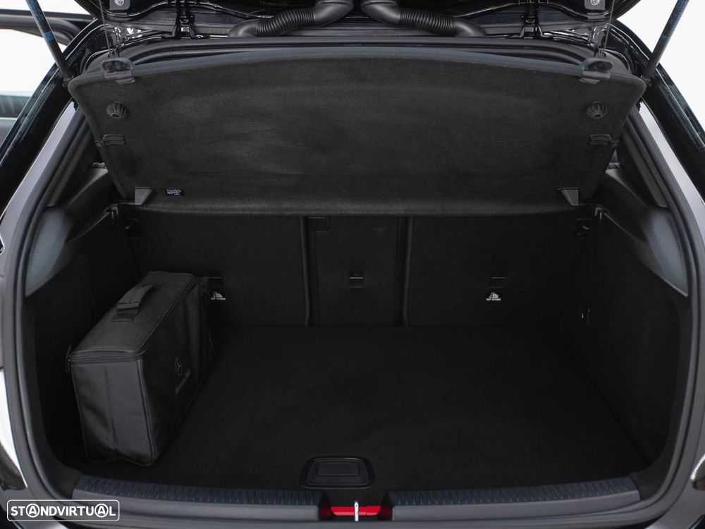 Mercedes-Benz A 250 e 8G-DCT Style - 13