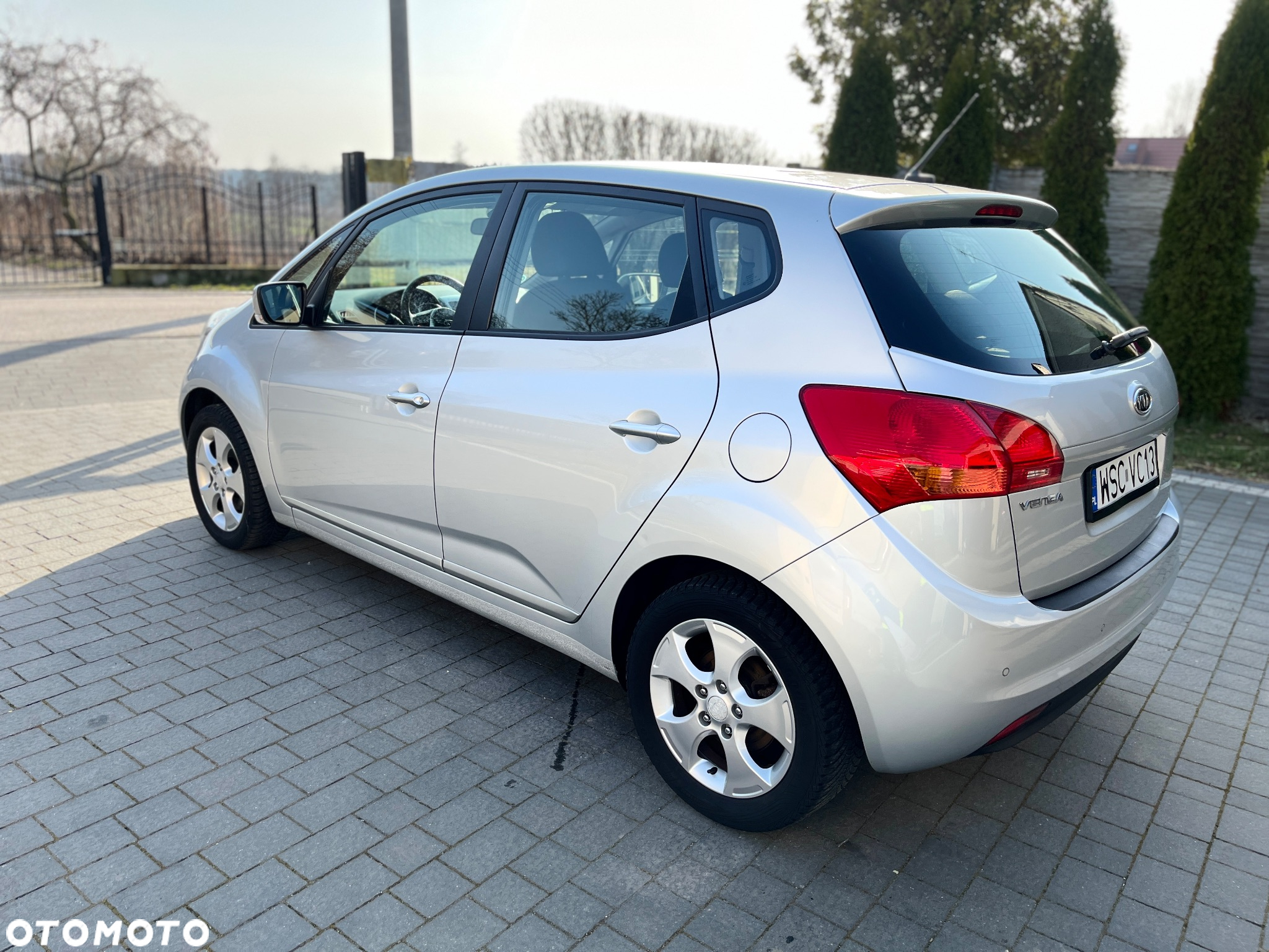 Kia Venga 1.6 L - 2