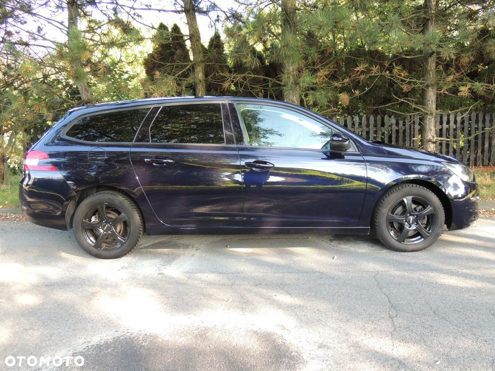Peugeot 308 1.2 PureTech Active Pack S&S - 28
