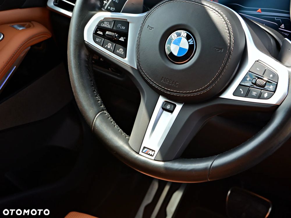 BMW X7 M50i sport - 32