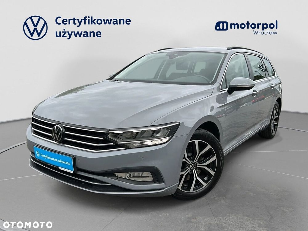Volkswagen Passat - 2