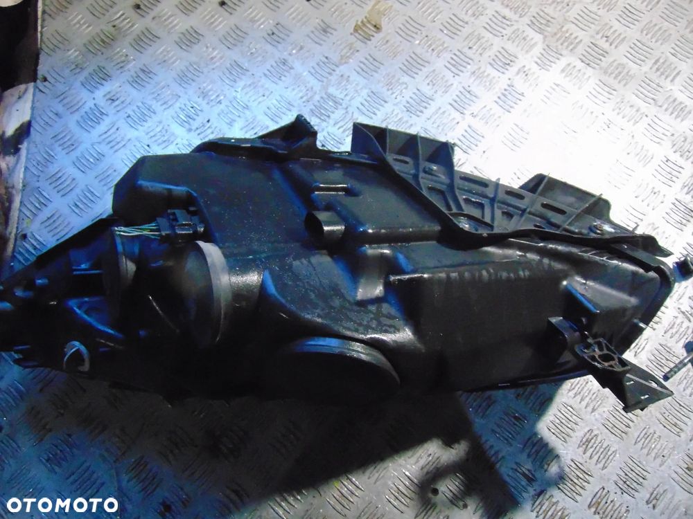 Lampy przód citroen c4 picasso 2010 rok Cena sztuka - 5