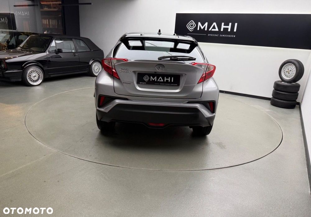 Toyota C-HR - 10