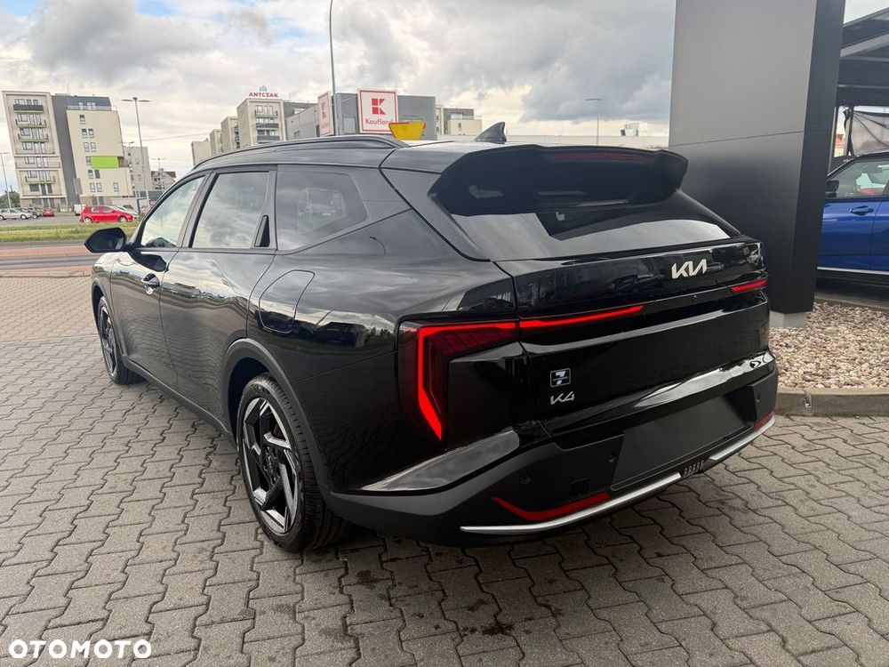 Kia K4 1.6 T-GDI M - 13