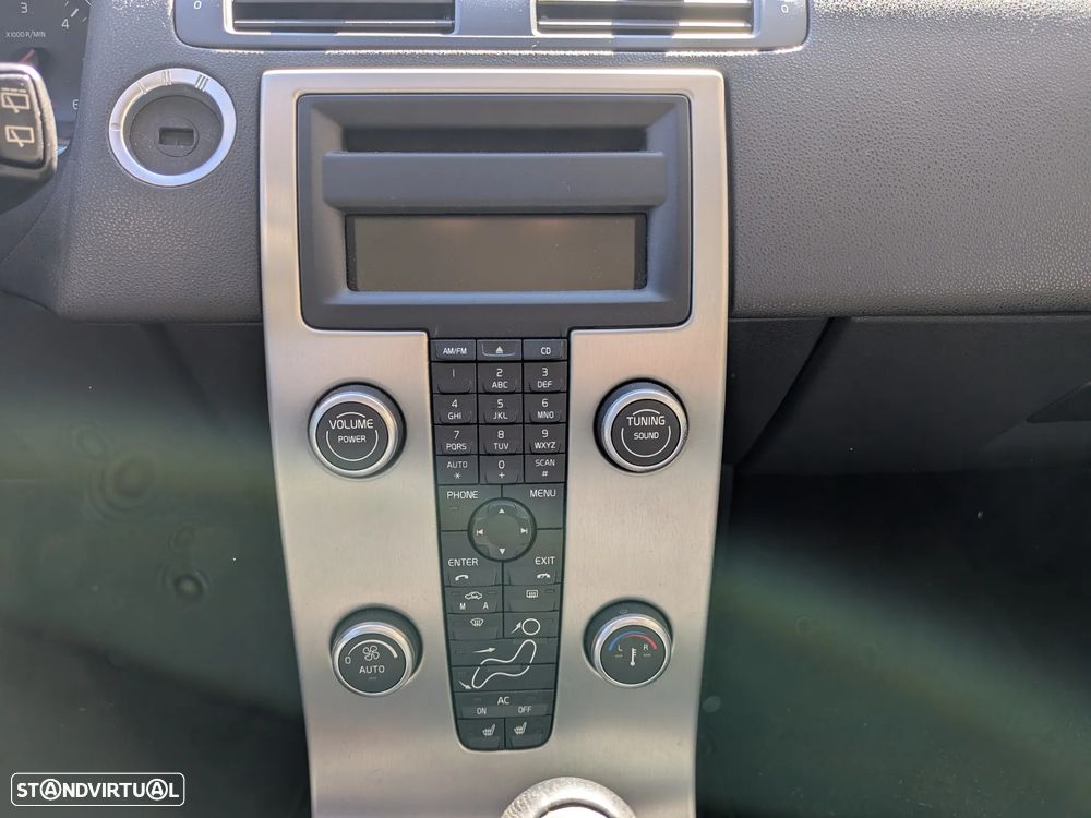 Volvo V50 2.0 D Summum - 11