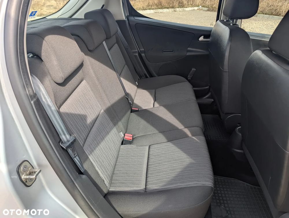 Peugeot 207 1.4 Presence - 8