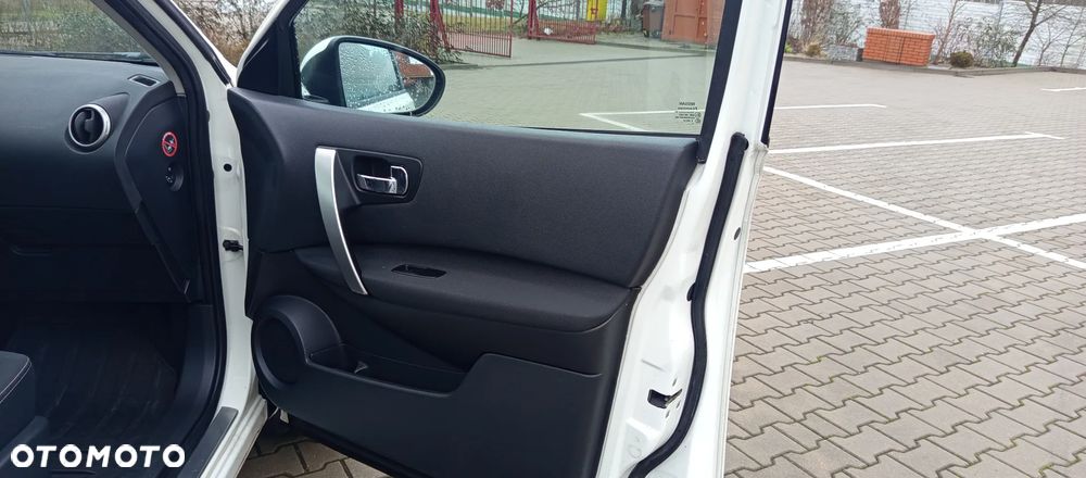 Nissan Qashqai 1.6 Tekna - 26